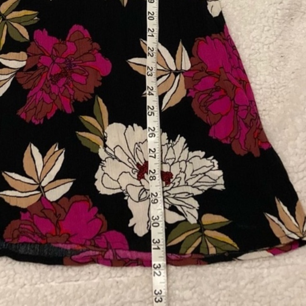 🌺Billabong,Striking Floral Mini Dress, Lovely Front Tie/Forms Neckline,Size S - Picture 8 of 13